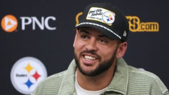 {"result":"Los Pittsburgh Steelers realizan múltiples movimientos en la agencia libre de la NFL 2026","id":"msg_zc98NZgZOqz48fLLGHKMTfkR","object":"thread.message","created_at":"2026-03-17T20:59:21.000Z","assistant_id":"asst_mcOG4IzrJbKo7CjhsiwKhSLq","thread_id":"thread_O3VPI06WUKChbcixUvYovteX","run_id":"run_oXGbsJxG6U3fCVqeDE1CrUoL","role":"assistant","content":[{"type":"text","text":{"value":"Los Pittsburgh Steelers realizan múltiples movimientos en la agencia libre de la NFL 2026","annotations":[]}}],"attachments":[],"metadata":{}}