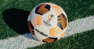 {"result":"La UEFA Europa League disputó los partidos de ida de octavos en marzo","id":"msg_Axdy2BzWZASILYXEfZVdT6nf","object":"thread.message","created_at":"2026-03-17T21:47:09.000Z","assistant_id":"asst_mcOG4IzrJbKo7CjhsiwKhSLq","thread_id":"thread_fTp6JDzgTrZIJSqkxUZP8yLs","run_id":"run_F3AwaTImDgm5maE3bQNrlhG2","role":"assistant","content":[{"type":"text","text":{"value":"La UEFA Europa League disputó los partidos de ida de octavos en marzo","annotations":[]}}],"attachments":[],"metadata":{}}