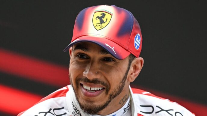 {"result":"El piloto Lewis Hamilton descarta conflicto con Ferrari Fórmula para 2026","id":"msg_YTpzA8wr1T89lirhajGYKpPk","object":"thread.message","created_at":"2026-03-17T23:43:31.000Z","assistant_id":"asst_mcOG4IzrJbKo7CjhsiwKhSLq","thread_id":"thread_YlQ3844sepFPJTdyag7MGMTP","run_id":"run_cn2C0QznE520ctTikR8Tpp3J","role":"assistant","content":[{"type":"text","text":{"value":"El piloto Lewis Hamilton descarta conflicto con Ferrari Fórmula para 2026","annotations":[]}}],"attachments":[],"metadata":{}}