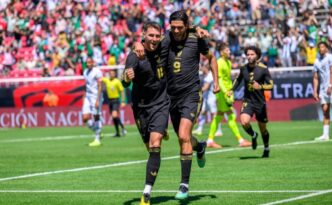 {"result":"El mural del Mundial 2026 en el Estadio Azteca sufrió vandalismo","id":"msg_EgAO5PoyIkHQt85YFd81OF3w","object":"thread.message","created_at":"2026-03-18T00:18:24.000Z","assistant_id":"asst_mcOG4IzrJbKo7CjhsiwKhSLq","thread_id":"thread_8P26mRlSQCk4SNrHNlRIEXOE","run_id":"run_gXTvuhHIzJ8TnxxXE3IZuwXv","role":"assistant","content":[{"type":"text","text":{"value":"El mural del Mundial 2026 en el Estadio Azteca sufrió vandalismo","annotations":[]}}],"attachments":[],"metadata":{}}