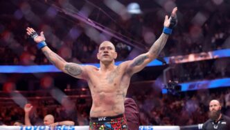 {"result":"El peleador Alex Pereira firma un contrato por ocho peleas con UFC","id":"msg_TtEdJ6gDoB54D2ZUeSyir7DT","object":"thread.message","created_at":"2026-03-18T00:26:39.000Z","assistant_id":"asst_mcOG4IzrJbKo7CjhsiwKhSLq","thread_id":"thread_D8D1HKCSpEKCFBBqEJWWY5zI","run_id":"run_UzzTo1XWQWpryJlLCxJwBFJU","role":"assistant","content":[{"type":"text","text":{"value":"El peleador Alex Pereira firma un contrato por ocho peleas con UFC","annotations":[]}}],"attachments":[],"metadata":{}}