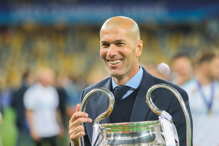 Zidane vuelve: debuta como DT de Francia vs Turquía Zinedine Zidane